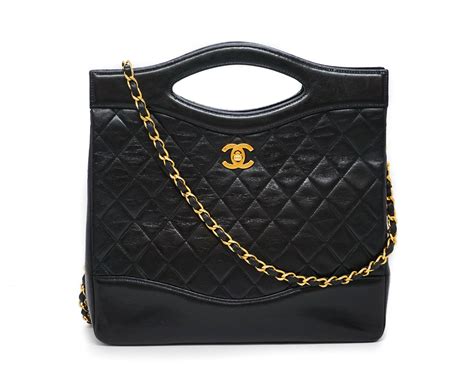 sac de course chanel|chanel shopping bags.